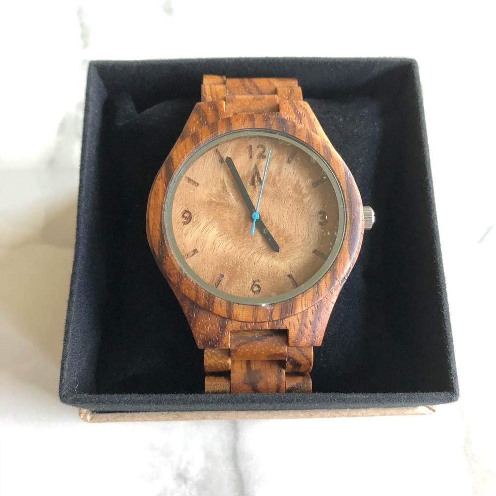 Treehut Wood Watch